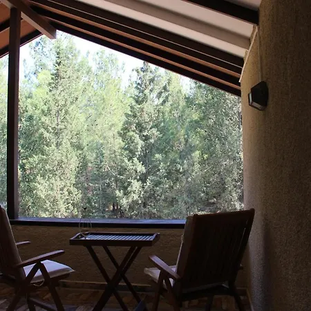 Alojamento de Acomodação e Pequeno-almoço Secluded Apart Surrounded By Nature In Kusadasi